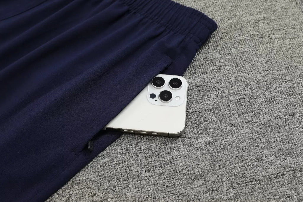 Survêtement de l’équipe de France de football